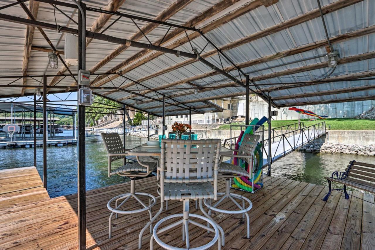 レイク・オザーク On-The-Water Retreat With Dock Pet Friendly!ヴィラ エクステリア 写真
